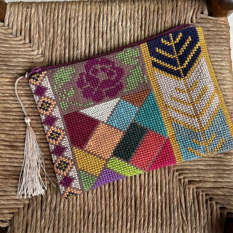 Handcrafted Tatreez Bag in Rose Mosaic