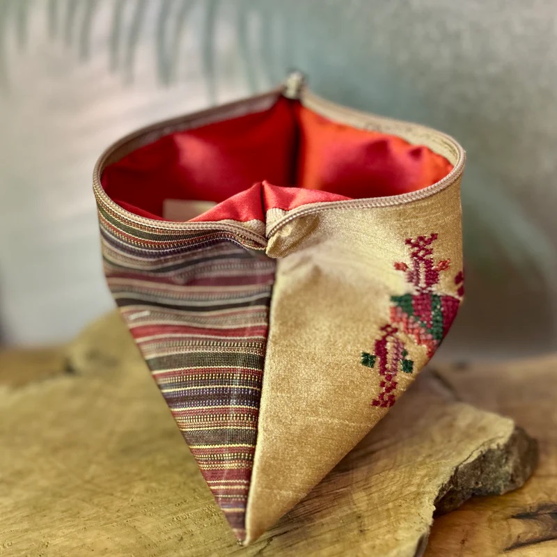 Traditional Gaza Pouch on Saya