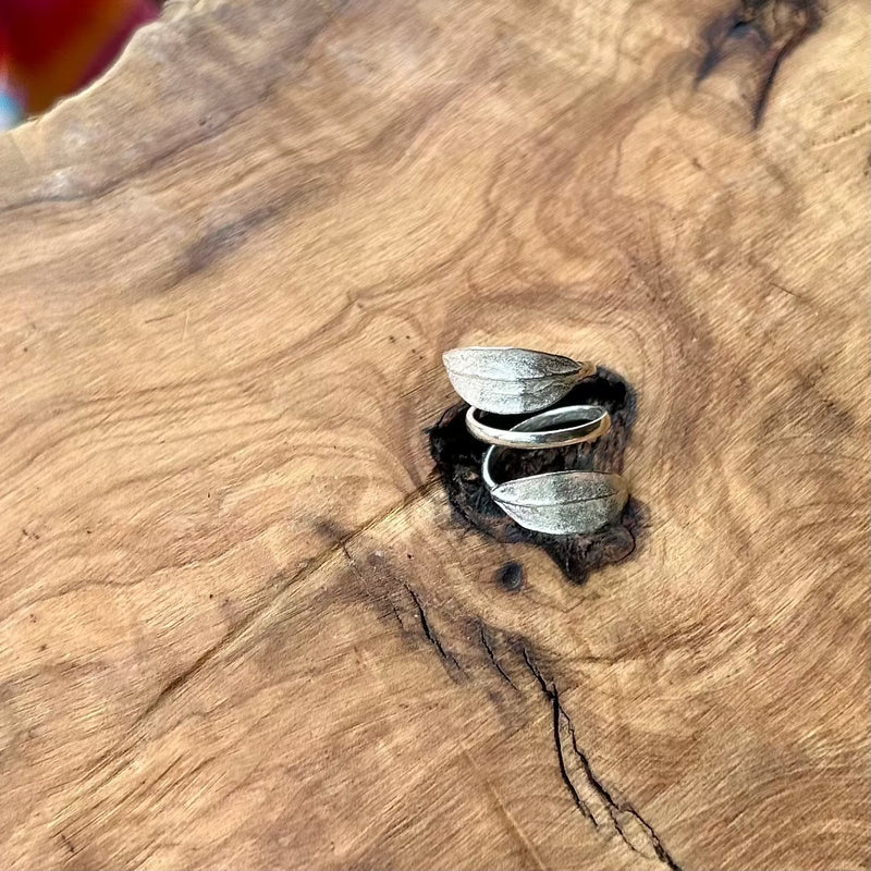 Sterling Silver Ring - Band with 2 Leaves