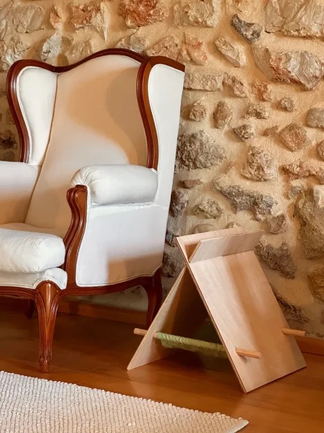 TIPI Madera: Modern Plywood Cat Teepee