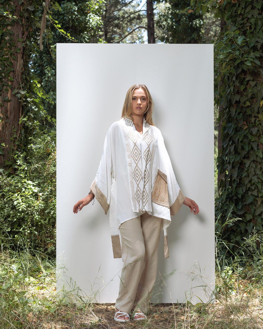 "Gilded Dawn" kimono