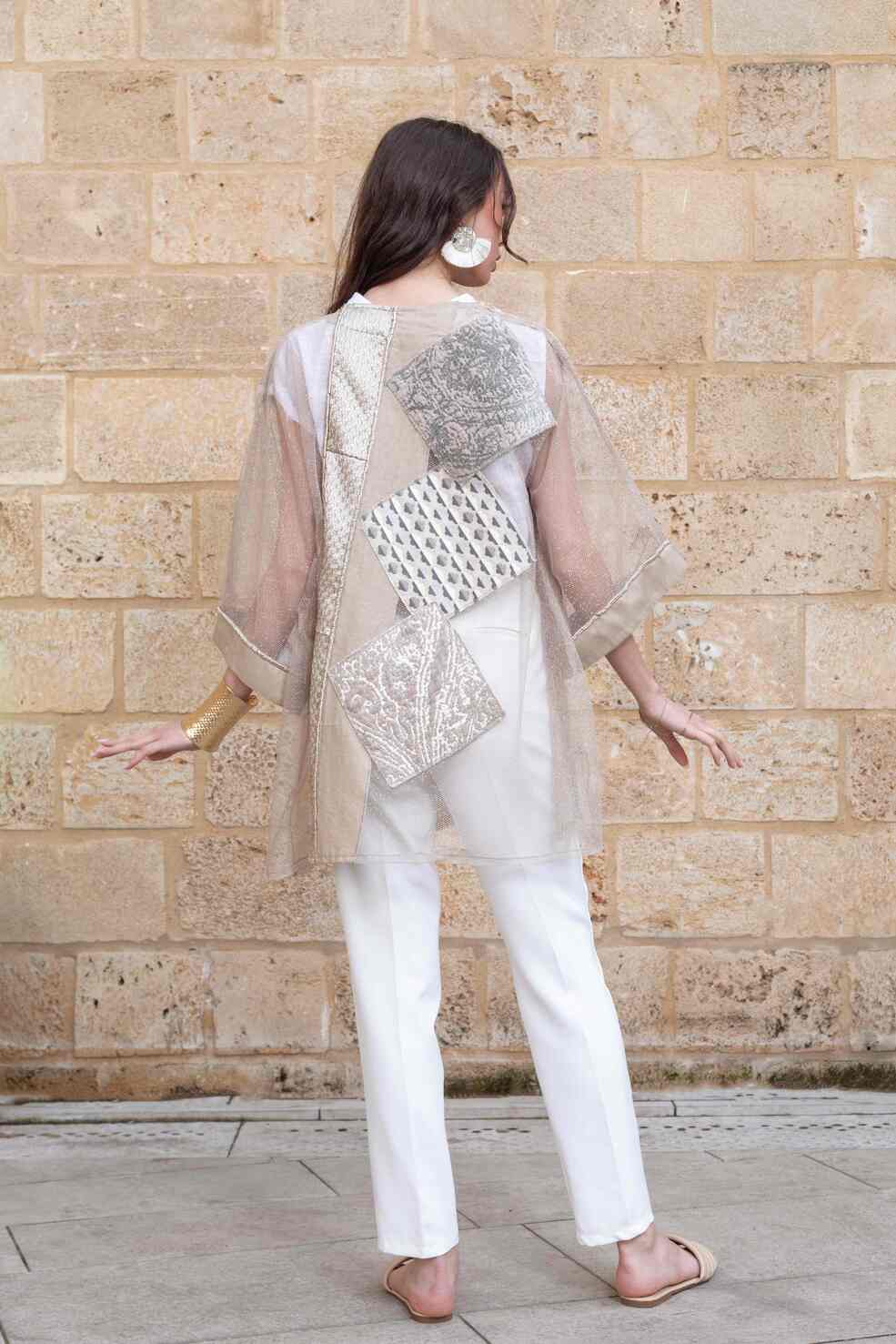 "Golden Mosaic" Dantelle Kimono